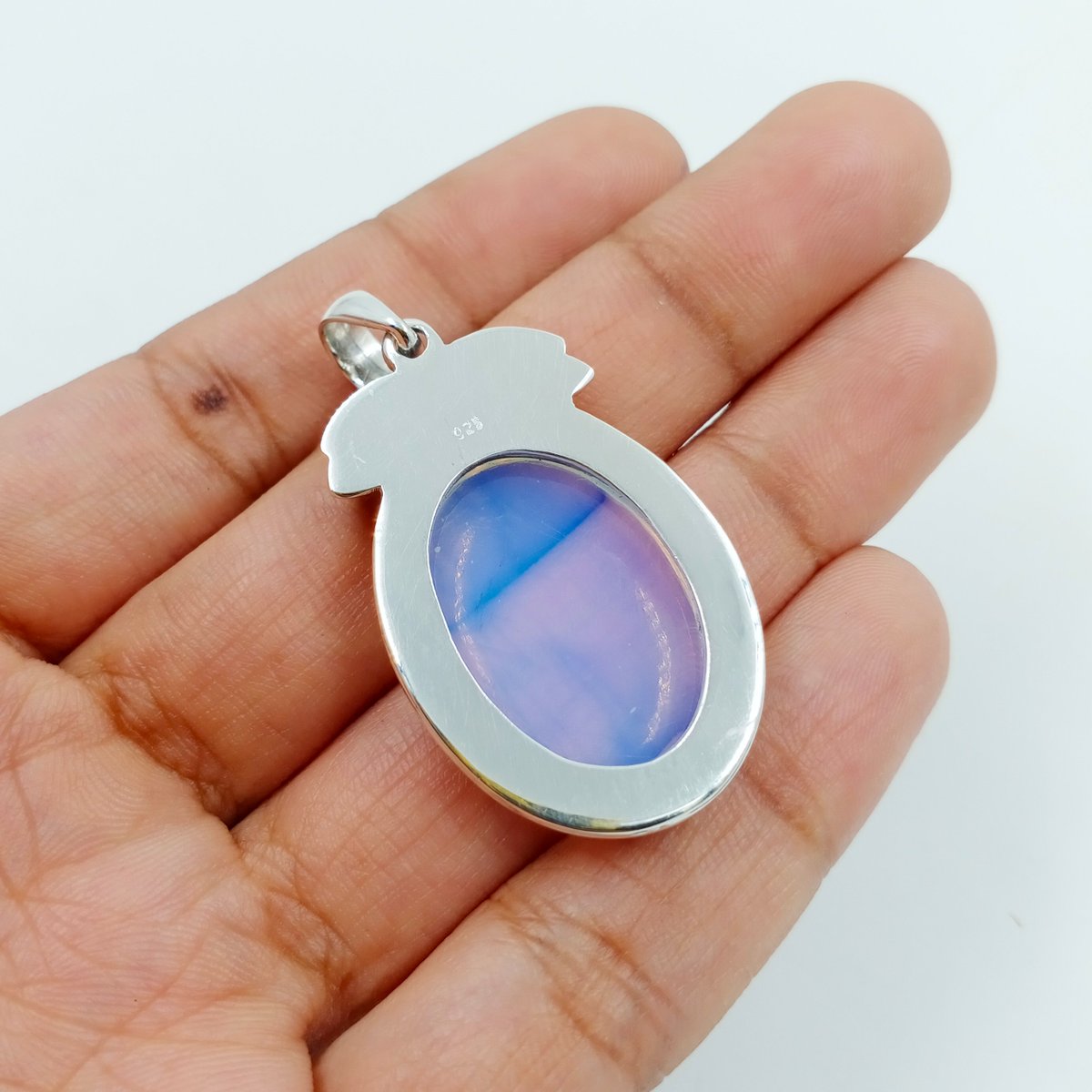 IncCharms's tweet photo. Opal 925 Sterling Silver Pendant 
Stone Size - 12x20 mm
#opal #opalpendant #silverpendant #silverjewelry #newpost https://t.co/eBnKbApjhZ