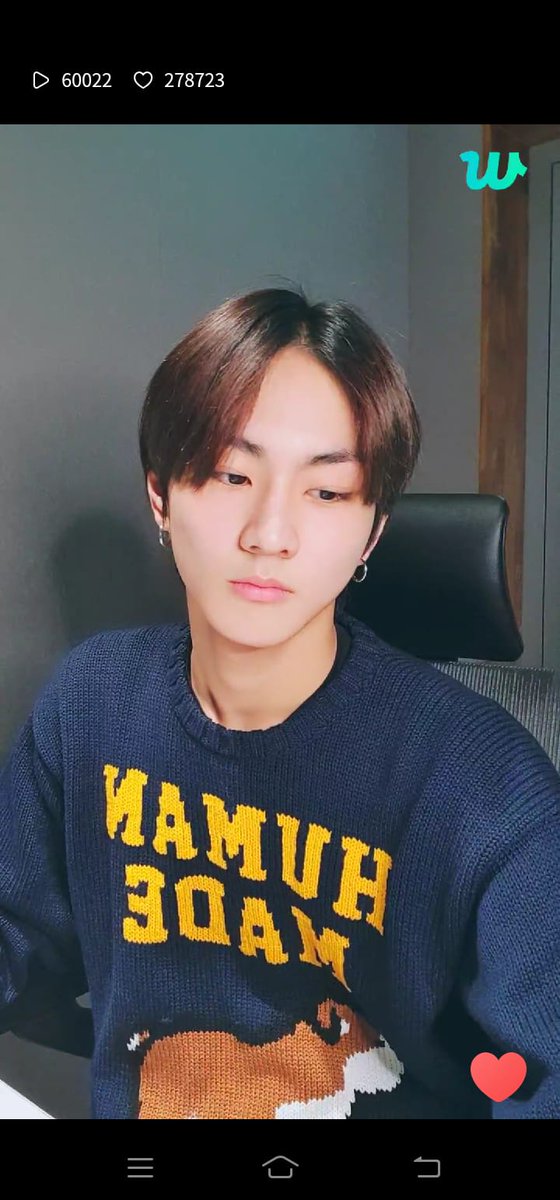 Vv_199530's tweet photo. Gumush #jungwon #ENHYPEN #ENHYPEN_JUNGWON https://t.co/WP6VsKbGBL
