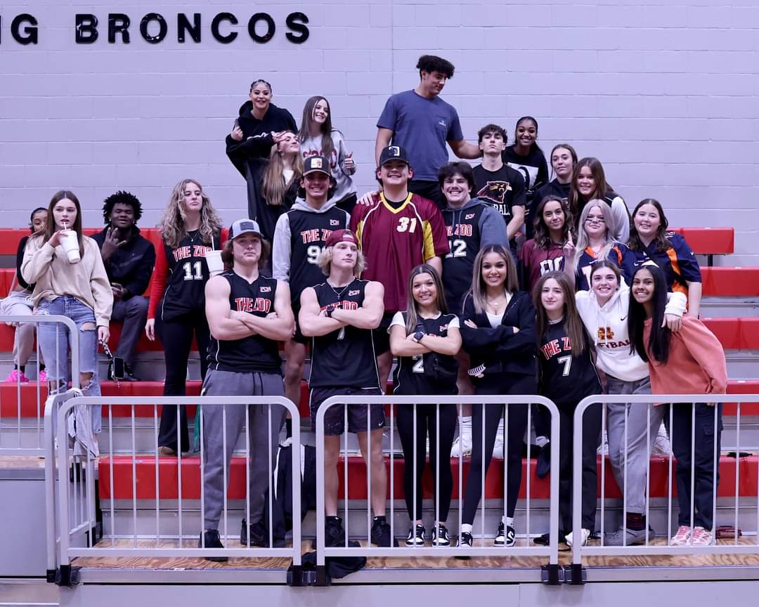 PCN_Basketball's tweet image. Big shout out to our @PCNZOO for showing up and supporting us tonight. WE LOVE YOU GUYS!!🐾