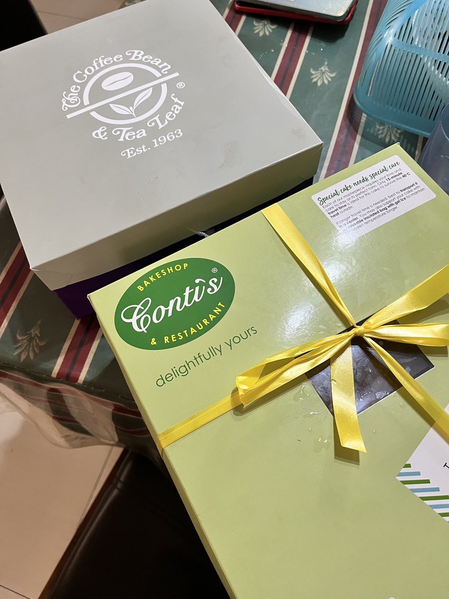 japsalceda's tweet photo. STORY TIME

So I bought two cakes for NYE. Used my PWD card to get discount on both cakes. The difference is yung discount ko sa Coffee Bean is around 500php while yung sa Contis is just 17 pesos?! Kasi daw yung cake is for 10-12 pax so yng discount is divided for 1 pax lang. Wtf https://t.co/rJCbsC3whC