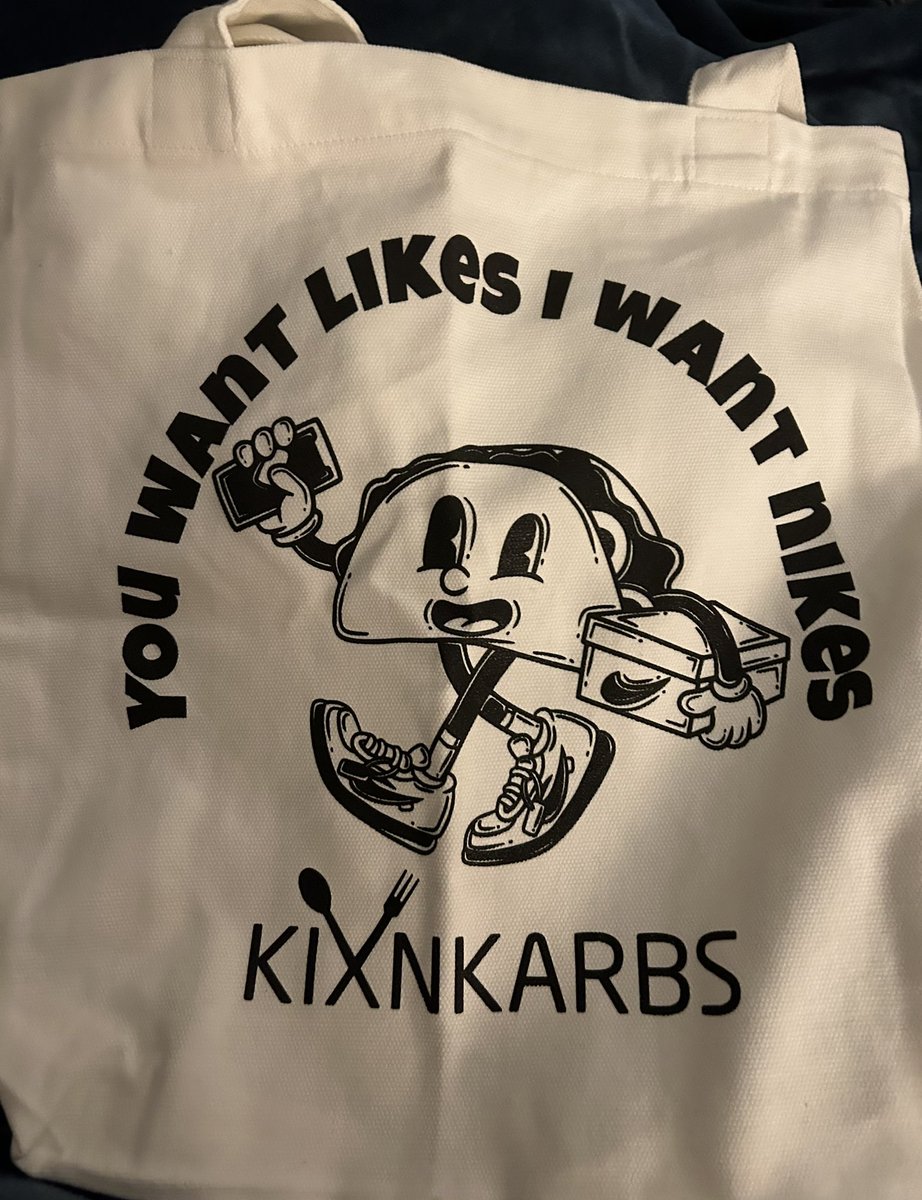 destinyfloryo's tweet photo. Perfect timing ✨ thanks @KIXNKARBS x a million!! Can’t wait to wear tomorrow 🔥🔥 https://t.co/VmCufLGZhS