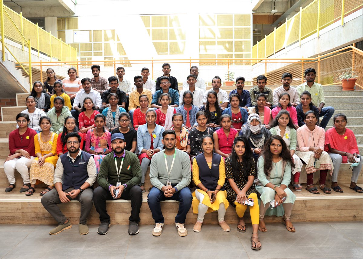 DFstartups's tweet photo. On an energetic morning, we hosted the brilliant minds of Deshpande Skilling students who had a sneak peek at Entrepreneurship Development, startup ecosystem, Agriculture, and the work environment at @DFstartups.
#DeshpandeStartups #DS #lifeatDS https://t.co/UPxrMjrszf