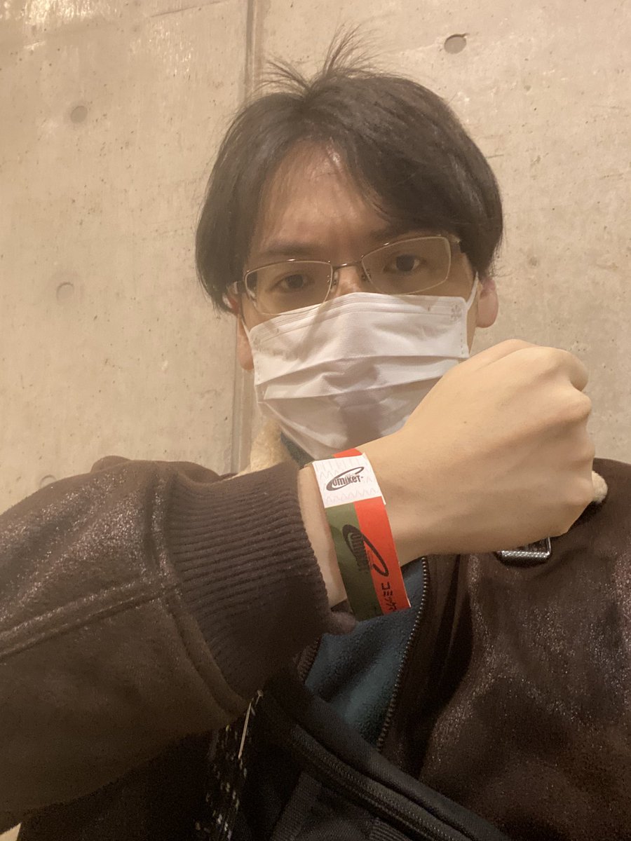 3santabi3's tweet photo. #散旅
#大晦日
#冬コミ

もう2022年も終わってしまいますね〜
皆さんは大晦日どうします？
僕はバ��バリ売り子してました笑
来年も良い年になります様に🙏
皆様、良いお年を😆 https://t.co/aATdKuNudj