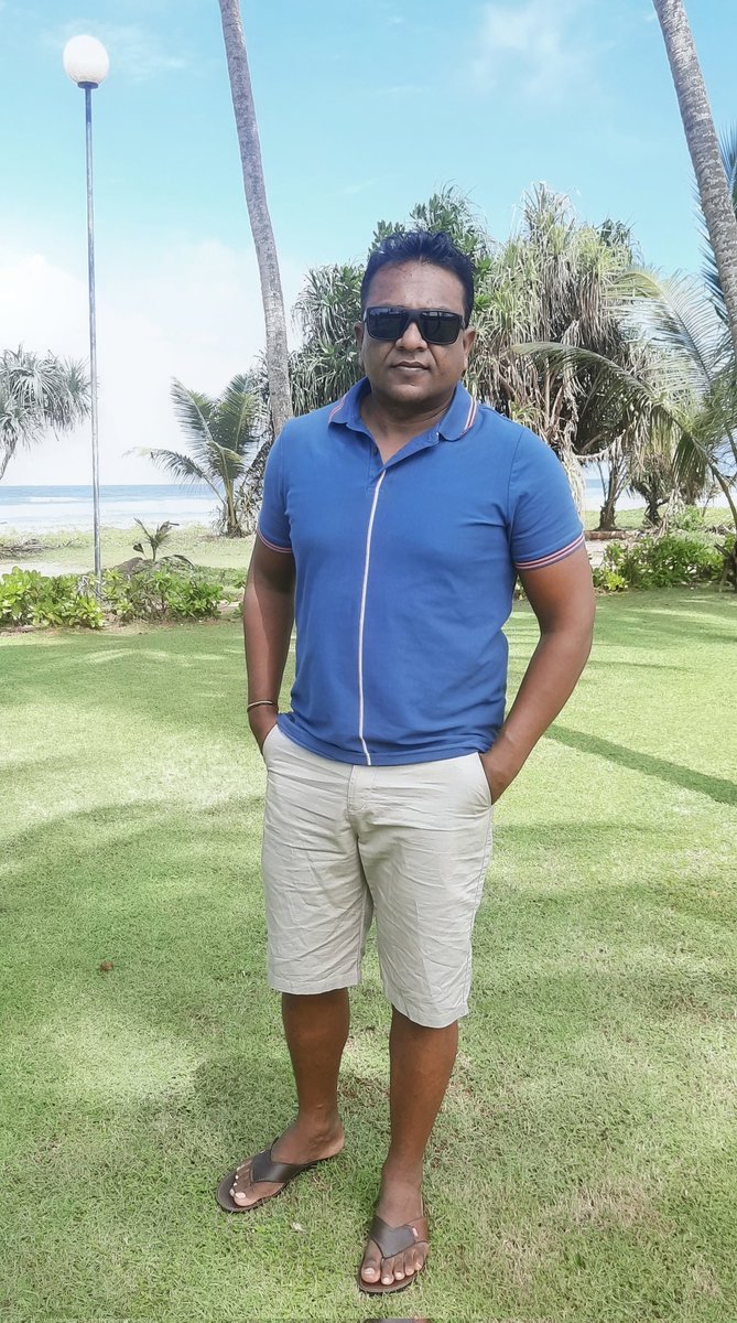 "Sometimes, the most productive thing that you can do is to step outside and do nothing... relax and enjoy nature."
- Melanie Charlene - 

#Relax #peace #enjoylife  #nature  #filmmaker #MM #ComeOnSriLanka #MakePeopleHappy