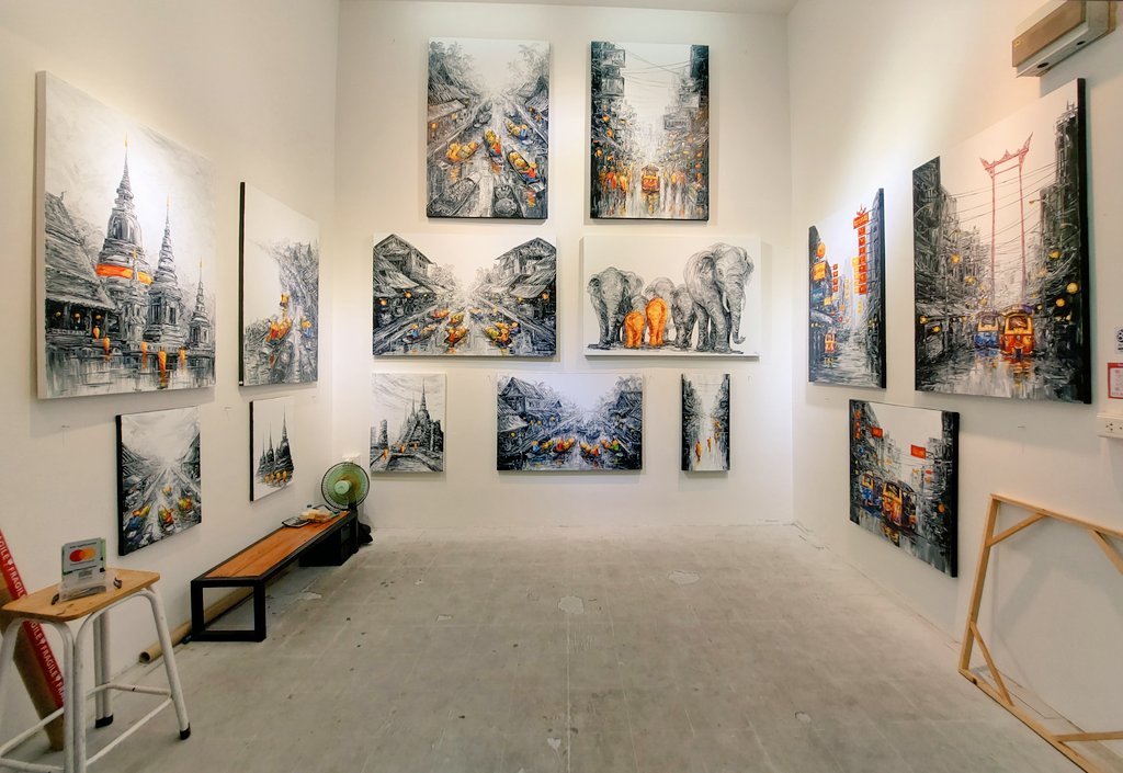 823 Art Gallery #art #acrylicpainting #artist #artwork #artgallery #artseller #handmade #artstudio #823artgallery #artThailand