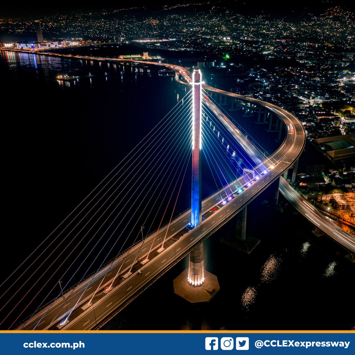 IN PHOTOS | CCLEX lights up stay cables

The Cebu-Cordova Link Expressway lights up its stay cables on its two pylons. 

📸 Facebook/CCLEX