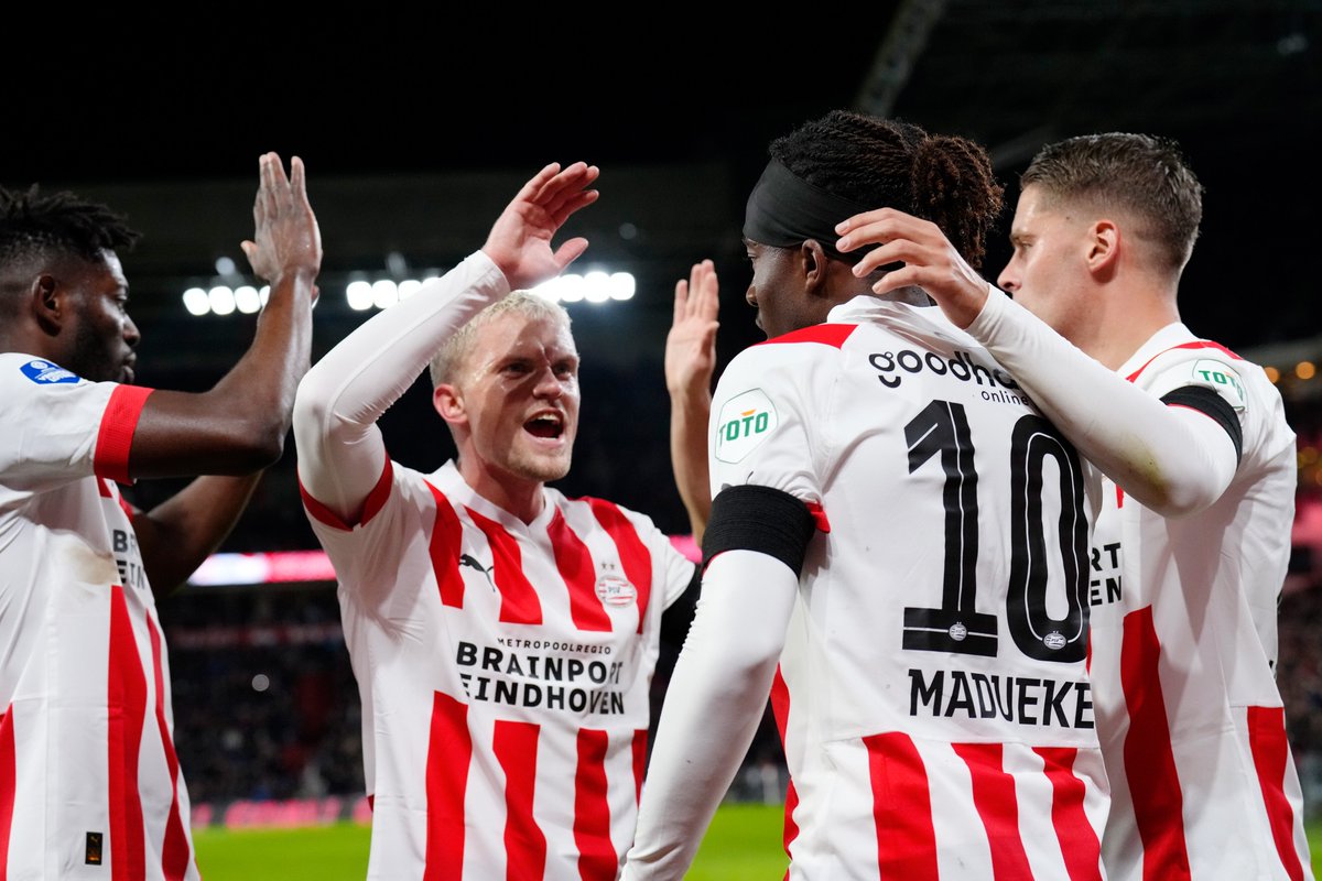 PSV's tweet photo. Great assist, Philipp 👏❤
#PSVACM https://t.co/pE6xk7sTsT