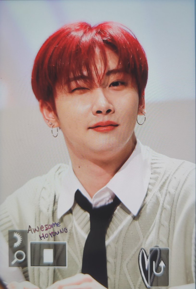 980810bb's tweet photo. 프리뷰 221231
#호영 #hoyoung #호영배 #배호영 #베리베리 #verivery 
@by_verivery @the_verivery https://t.co/ovDv6lb6Nx