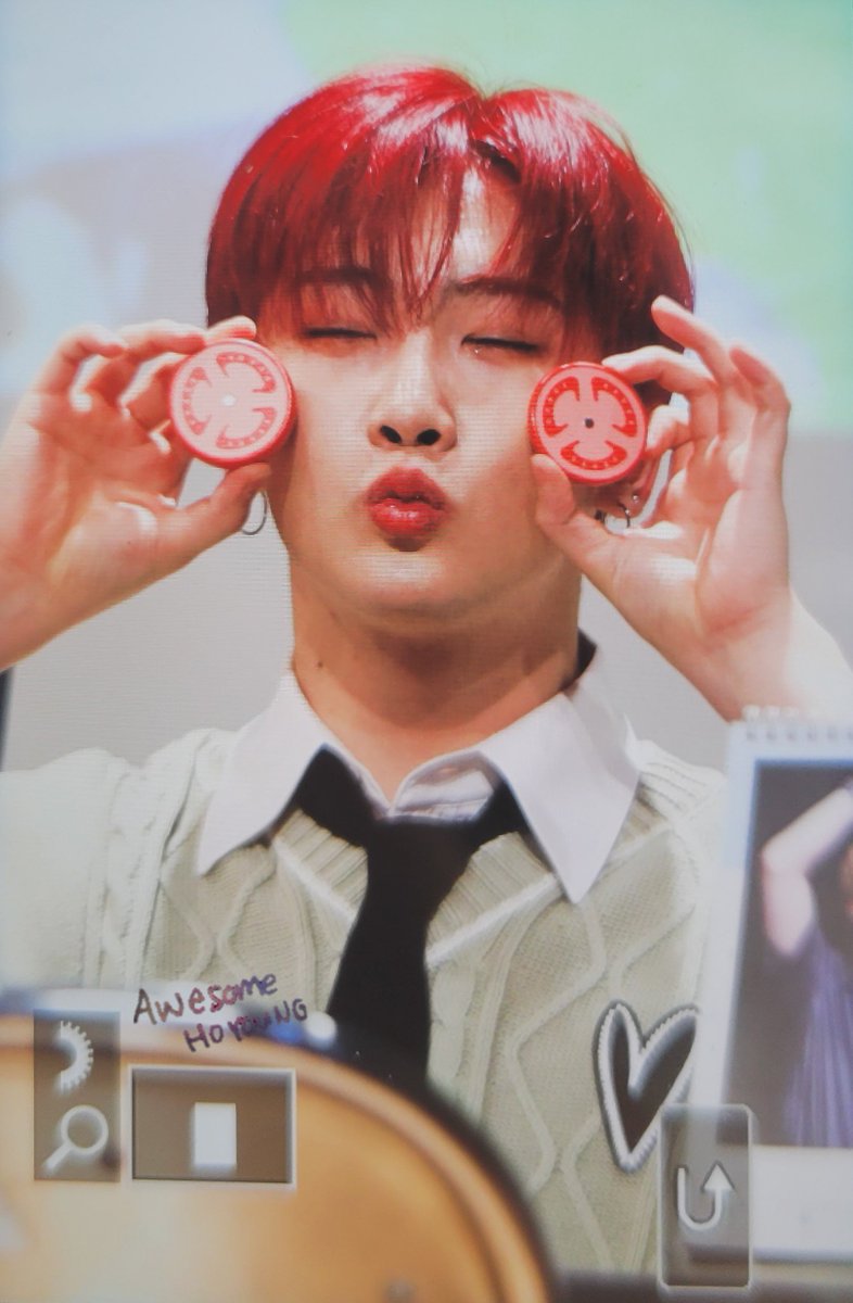 980810bb's tweet photo. 프리뷰 221231
#호영 #hoyoung #호영배 #배호영 #베리베리 #verivery 
@by_verivery @the_verivery https://t.co/ovDv6lb6Nx