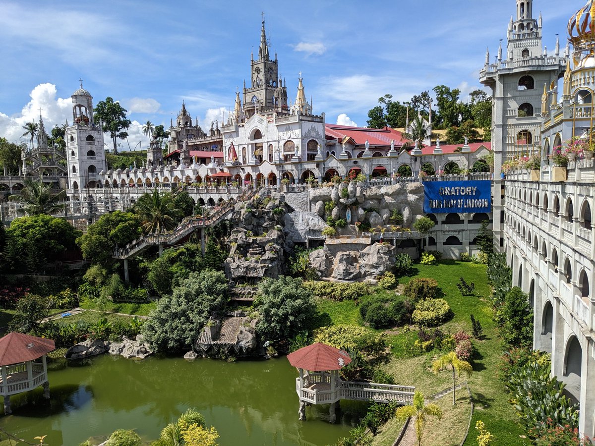 mabuhayhappily's tweet photo. Simala Parish Church
Beautiful church in the mountains.
It looked like an old European castle.
#Philippines #Cebu #Bohol #travel #Simala #photo #photography https://t.co/yIx062k14o