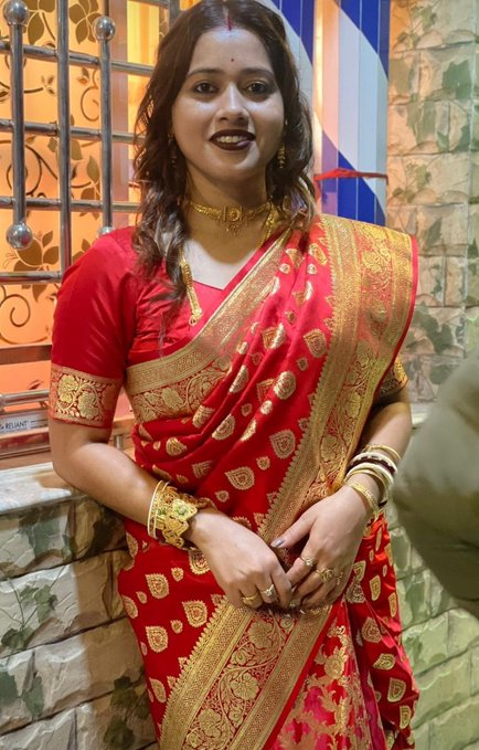 komal_aunty's tweet photo. मोटे लंड वाले लड़के DM करो | https://t.co/37H43X7vrZ