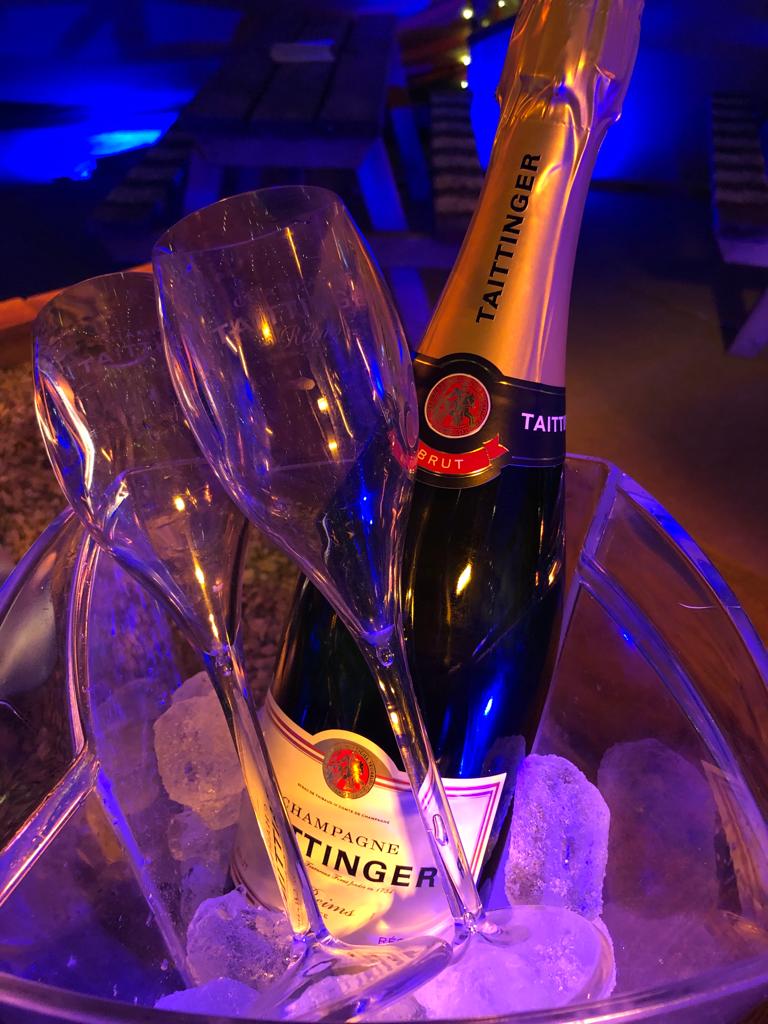 The big day has arrived, the countdown to 2023 is on!  🥂

Who is coming to see the New Year in with us? We are ready for one hell of a party! 💃❄️

We are open 11am until 1am. 😊

.
.
.
#frost #frostsalisbury #popupbar #tipi #drinks #craftbeer