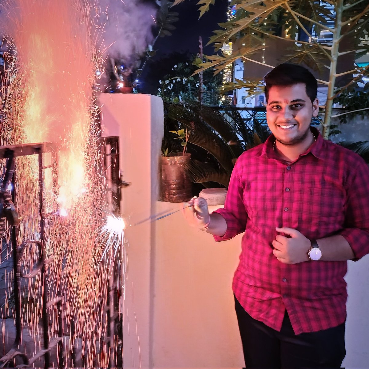 aditya9vyas's tweet photo. #NewProfilePic https://t.co/Mn7CyMyVIq