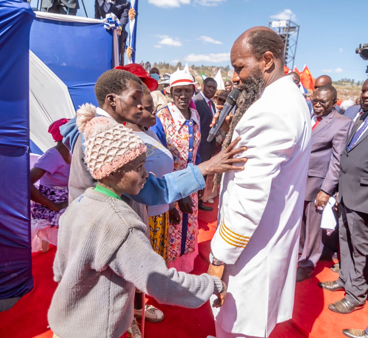 wagacharity's tweet photo. We live in such a world where there are so many distractions going on
How about if you be caught up in the happenings,there and now and fail to behold the gravity of what The Classical Miracles Of Jesus bespeaks at this hour?
What will be of you?
#Menengai5Day2
@K24Tv https://t.co/dw7gg8dg7O