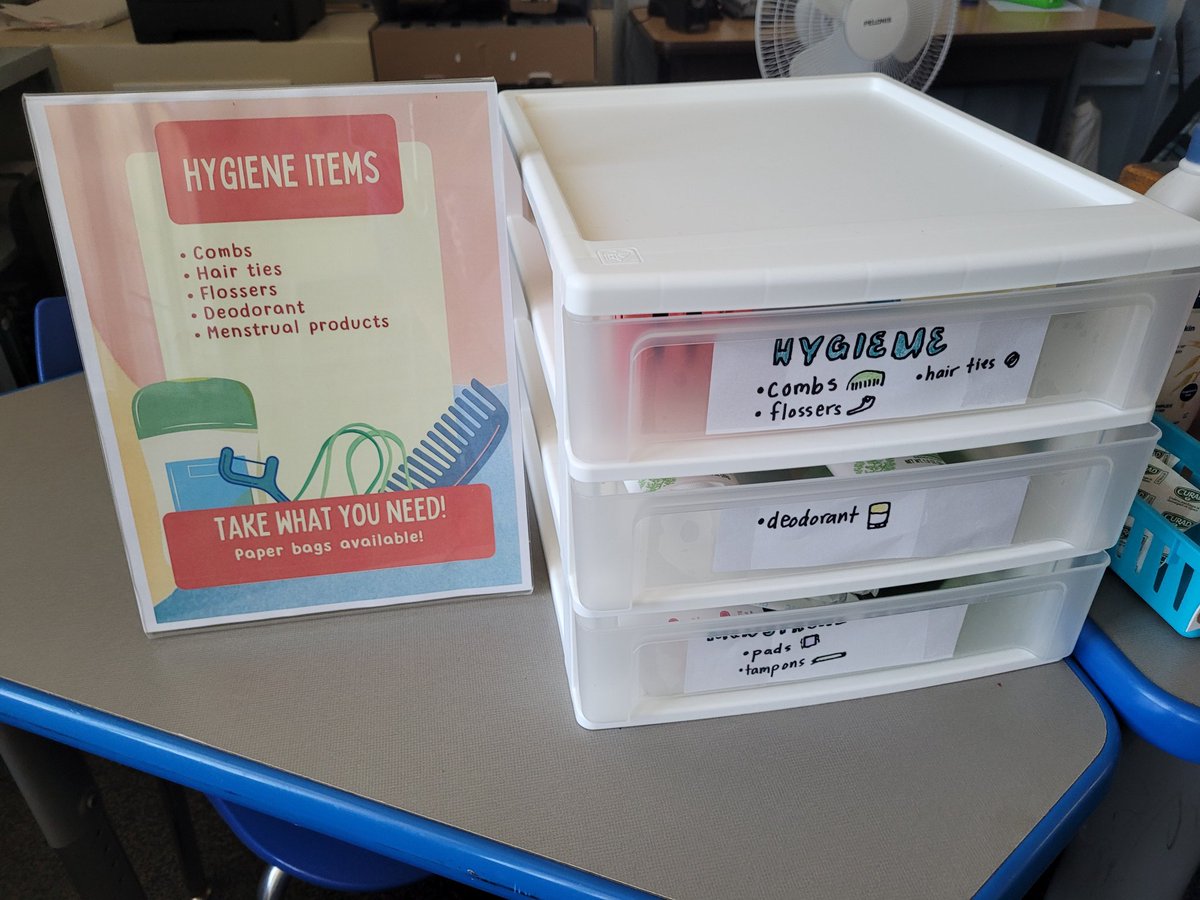 bookhamster's tweet photo. @Nicole_Lee_Sch For reference! (All contents: combs, flossers, hair ties, deodorant, pads, tampons, bandaid, lotion, sanitizer, masks) https://t.co/hLTaq06ZL7