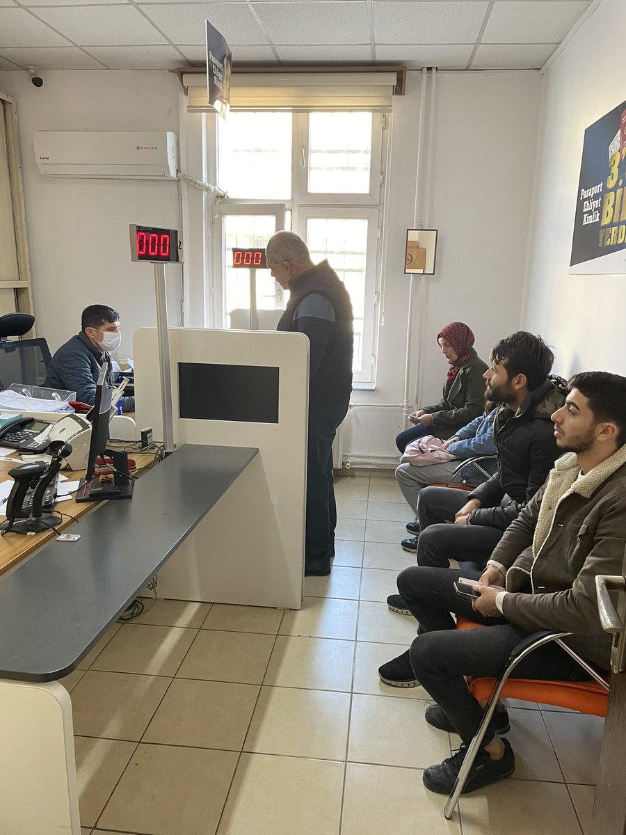 Hassa Nüfus Müdürlüğü (@hassanufus) on Twitter photo Nüfus Müdürlüğümüz vatandaşlarımızın;
➡️Pasaport
➡️Sürücü Belgesi
➡️Kimlik Kartı
Taleplerini karşılamak üzere 31 Aralık 2022 Cumartesi günü saat: 09.00- 16.00 saatleri arasında mesaideyiz.
#HayatınızınHerAnında <a href="/sefikaygol/">Şefik AYGÖL</a> <a href="/nazmicicekk/">Nazmi Çiçek</a> Nüfus Müdürlüğümüz vatandaşlarımızın;
➡️Pasaport
➡️Sürücü Belgesi
➡️Kimlik Kartı
Taleplerini karşılamak üzere 31 Aralık 2022 Cumartesi günü saat: 09.00- 16.00 saatleri arasında mesaideyiz.
#HayatınızınHerAnında <a href="/sefikaygol/">Şefik AYGÖL</a> <a href="/nazmicicekk/">Nazmi Çiçek</a>