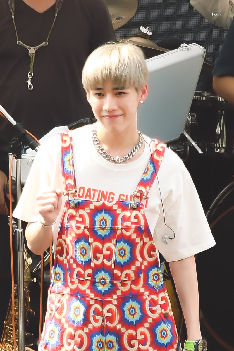 ทูยู tweet media