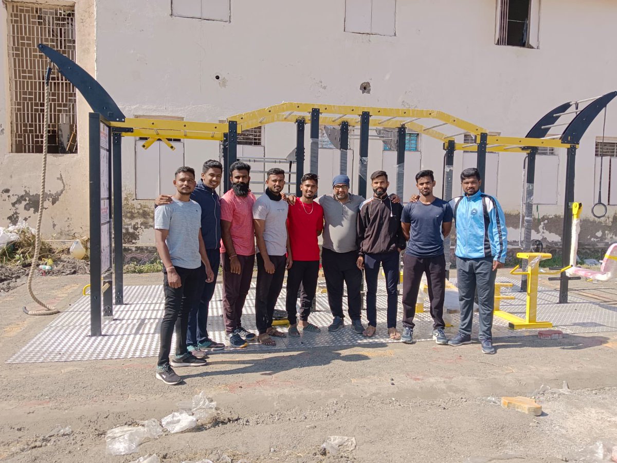SummitSportsIN's tweet photo. Open CrossFit 16 Station MultiGym installed at #Chalisgaon ! 

#FitIndiaMovement #SwasthNagarikSurakshitBharar @narendramodi @ianuragthakur @Media_SAI 

@mieknathshinde 
@girishdmahajan @Dev_Fadnavis @mlamangeshbjp @SuhasDivase @comm_sports_mah @GulabraojiP https://t.co/NChsw5WuVg