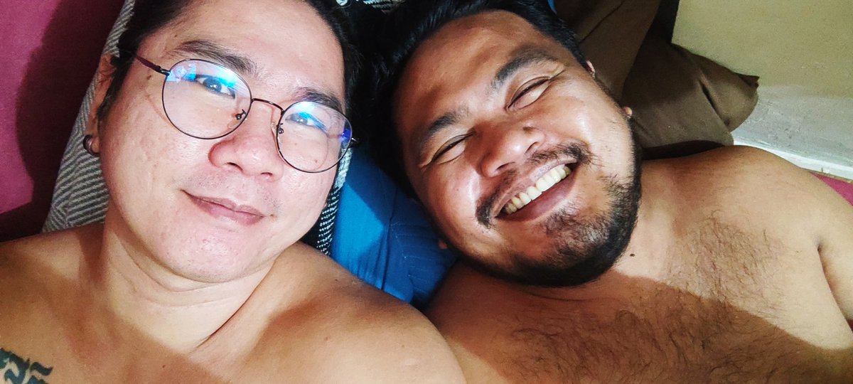 district802's tweet photo. Quote with your favorite pictures of yourself and jowa this year ✨ https://t.co/AfWSNmzeFE