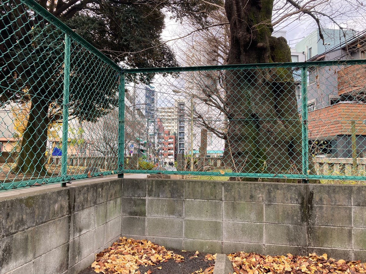 rahgerd895's tweet photo. 駅から離れれば見慣れた景色です。 https://t.co/MI5fEXdRRS