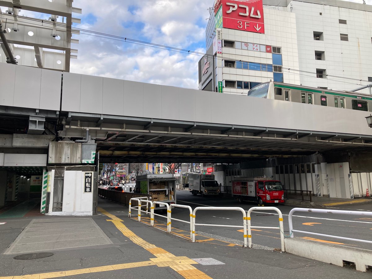 rahgerd895's tweet photo. 駅から離れれば見慣れた景色です。 https://t.co/MI5fEXdRRS