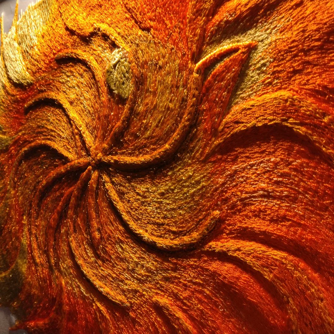 metchagoo's tweet photo. ニャンモナイト　猫の名前はミカンといいます。
＃刺繍　＃embroidery ＃猫　＃MKM ＃めっちゃきけんまる https://t.co/fr4VDs003E