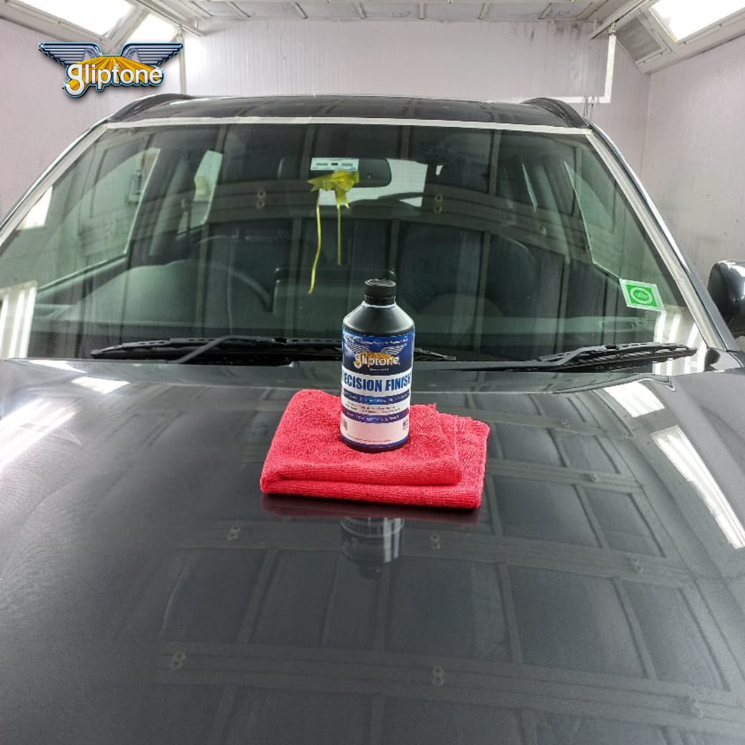 IndiaGliptone's tweet photo. Boys at Work... #CarDetailing Underway!
>Exterior Wash &amp; Decontaminate
>Exterior Inspection
>Exterior Trim prep
>Paint Correction
>Interior Reconditioning &amp; Preparation
>Ceramic Coating
>Final Inspection

To Open GT Quartz™️ Ceramic Authorized Application Studio, Call: 7838960232 https://t.co/oBI6pore3Z