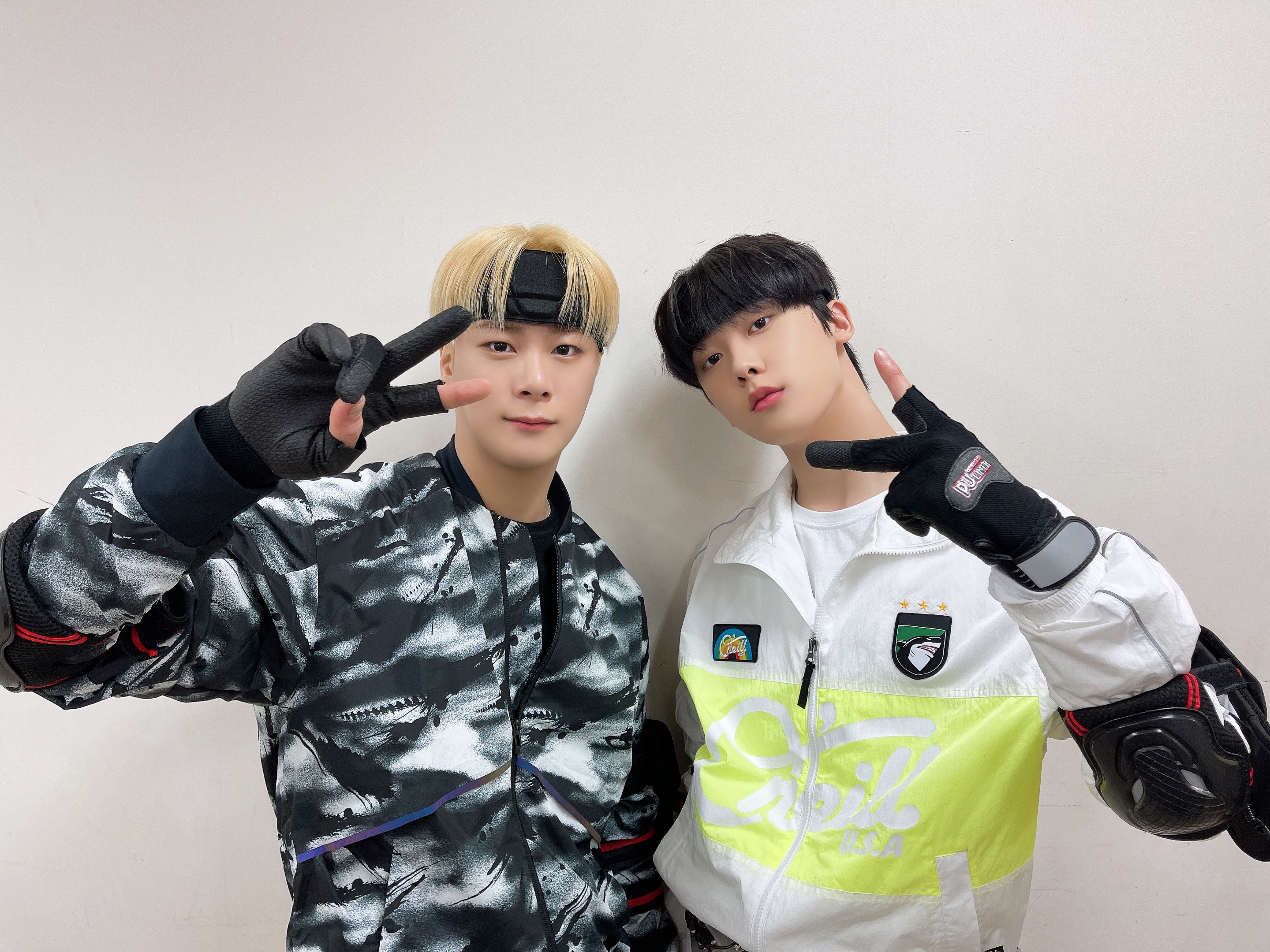 ASTRO ムンビン 2枚｜Yahoo!フリマ（旧PayPayフリマ）