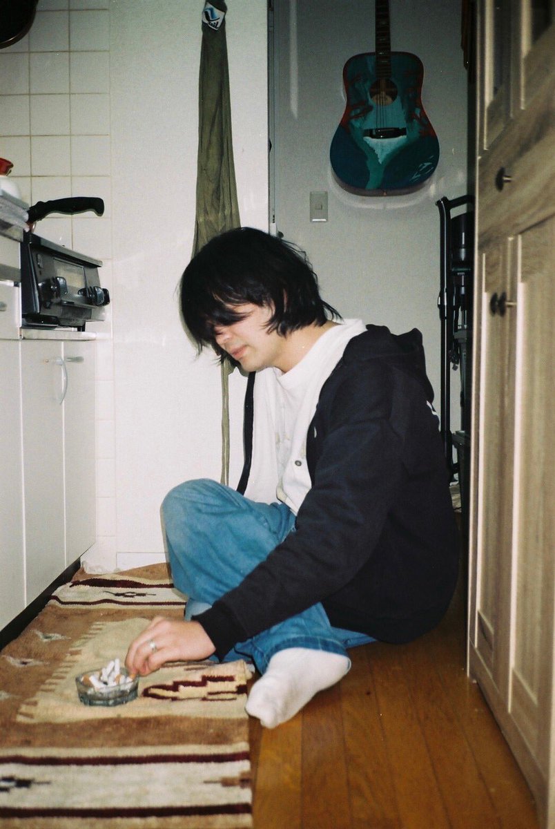 今年も、たくさんの人に聴いてもらって、続けることができました。
本当にありがとう。

来年は、映画もあるし、音楽も続きますし、なにより新しい家族が増えます。

軽やかに楽しみながら、歌えたらいいな。

どうぞ今後ともよろしくお願いします。