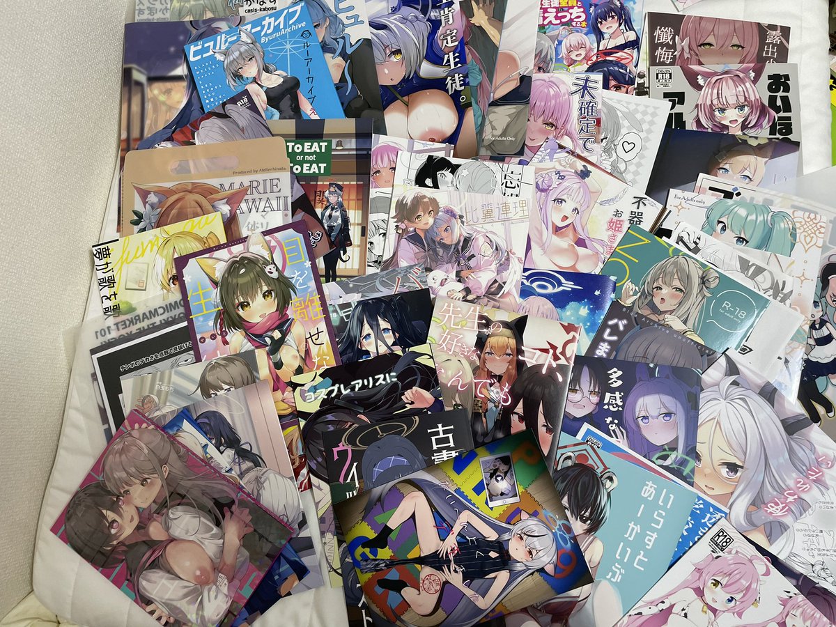空崎ヒナ(ブルアカ) ,イズナ(ブルアカ) 「コミケ2日目お疲れ様でした! 」|ちょこだいす🎲ブルマ6(4/16)&コミ1のイラスト