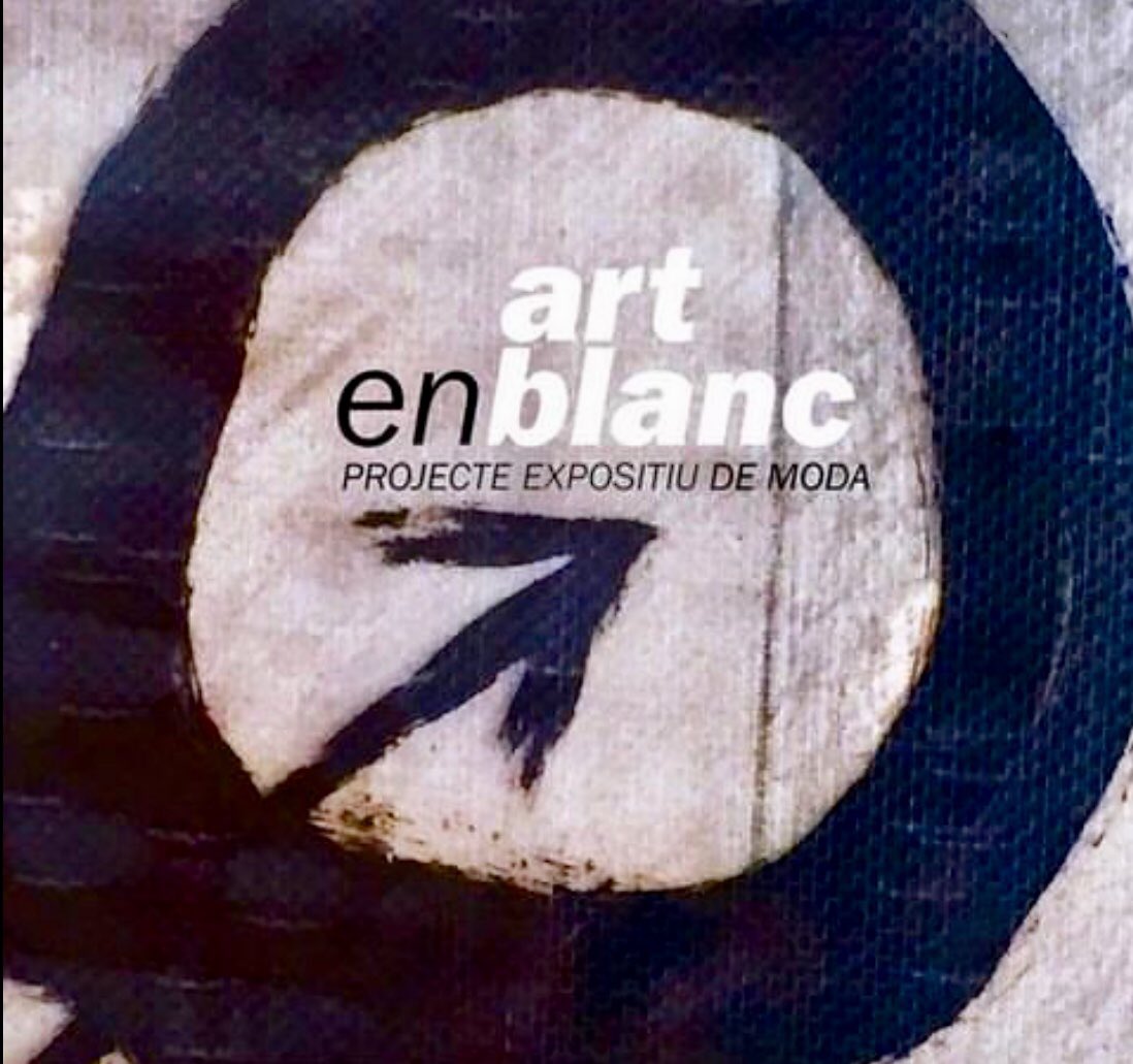 *Proyecto ARTENBLANC* 
…es una idea original de <a href="/nilcomunicacion/">AWNIL EVENTS</a> que se transformó en una plataforma que hemos disfrutado, compartido y construido entre todo el sector desde #2017 como ejemplo de cambio en el modelo de exhibición de la moda en la #comunitatvalenciana