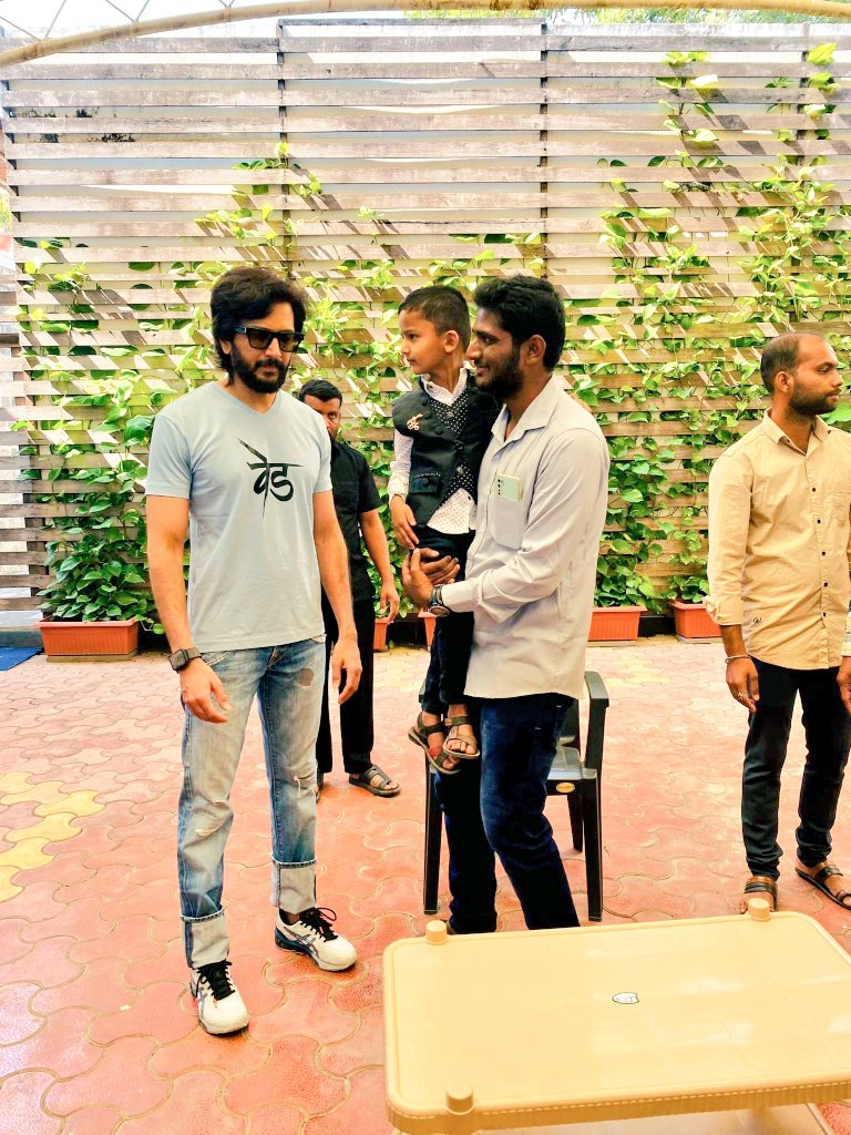 prabat_s's tweet photo. @Riteishd दादा ❤️ https://t.co/DO6QRqRoyW