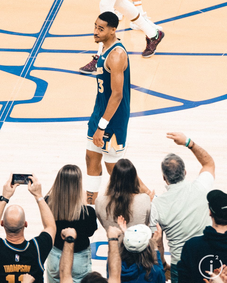 la teoria de que jordan poole juega mejor cuando hay minitas mirando es lo mas hermoso y mistico que tiene la nba actualmente