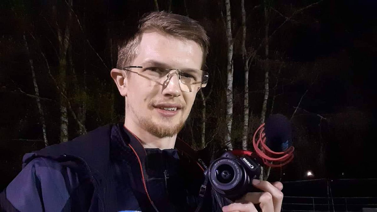 OliverEatonUK's tweet photo. 2022 comes to an end. Grateful for the opportunities this year and the experiences I have gained. 📷🎥

Working with @HTAFCWomen and @Marsden__FC plus filming with @GreenhouseSport &amp; @SalesStar_UK amongst others. Also finally got my driving licence! https://t.co/10bGY82krF