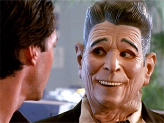 samuelwlucas's tweet photo. @alexdearle I am not having it that you only watched Point Break for the first time this year. Spot the difference. https://t.co/T2uRqtbCzL