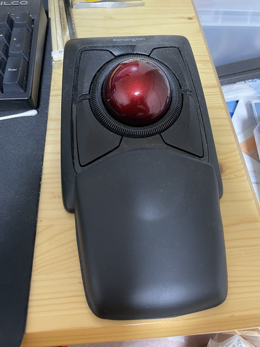 MinminZaurak's tweet photo. 今年買ったのに全然活用されなかったもの。来年はちゃんと使います。 https://t.co/evLF1vTWNG