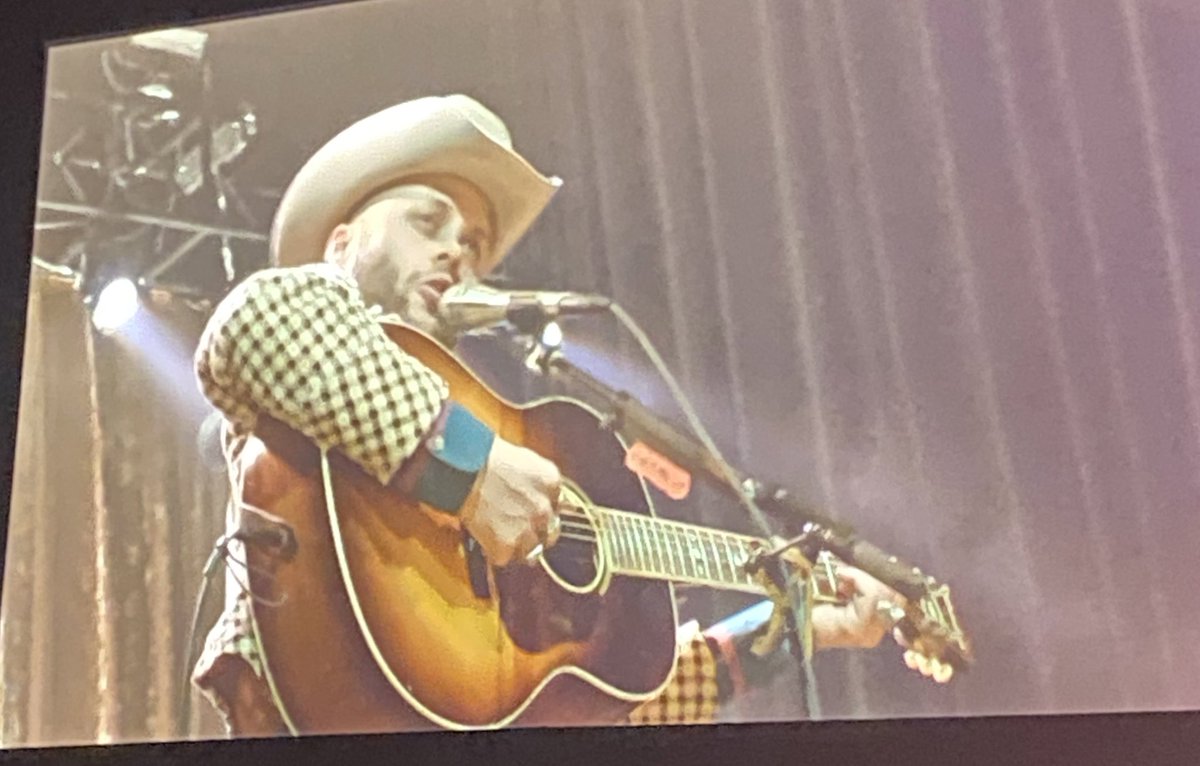 kaylan_vh's tweet photo. @CharleyCrockett & the Greyhounds put on a dang good show in Durant last night. Can’t wait for the next one! #RunHorseRun #INeedYourLove https://t.co/kiQt3bGVU2