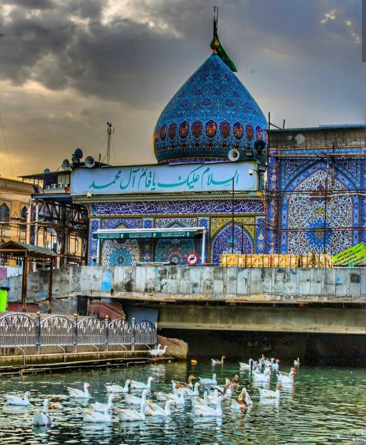 Syeda_Afza_Shah's tweet photo. The revenge of Khoone-e-Hussain (a) is still pending. May Allah prepone the reappearance of our master , our leader, our Mola Imam Mehdi (ajtf). Day n night , we r waiting for our beloved imam.!
- Imam Mahdi(ajtf) 
#سال_نو_بنام_مہدی
' New Year Resolution '
' The Promised Savior ' https://t.co/4pjvVvAR2U