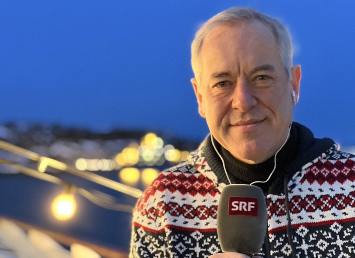 kaufmannbruno's tweet photo. Ein neues, spannendes und ereignisreiches Radiojahr bei @srfkultur und @srfnews steht an. Im Silvesterprogramm von #SRF2 dazu LIVE heute Abend ab 22.10 Uhr mehr #MSPolarlys #Hurtigruten #Lofoten @SRGSSR @srg_d #HappyNewYear #2023NewYear #GottNyttAAr https://t.co/T2JHXfERMz