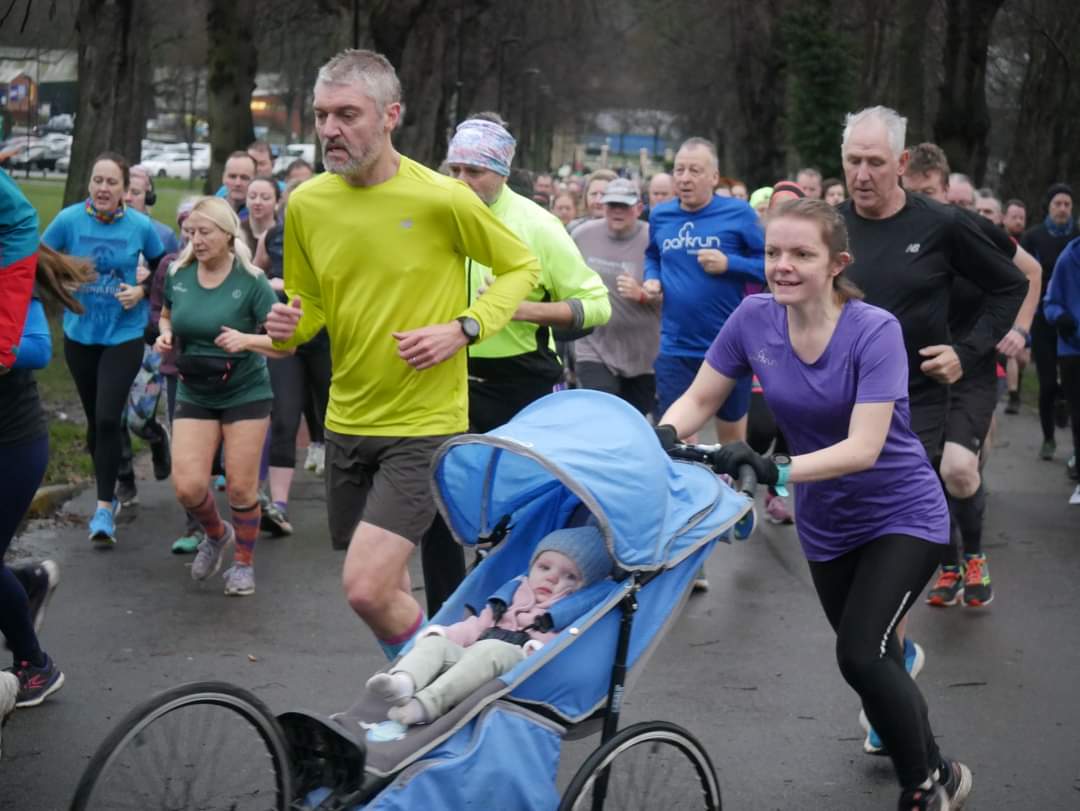 saharafudge's tweet photo. New Year's Day 2022 and New Year's Eve 2022 @hillsborparkrun. Here's to many more adventures with my tiny running buddy in 2023 🥳🎉 https://t.co/RY2HViQFWB