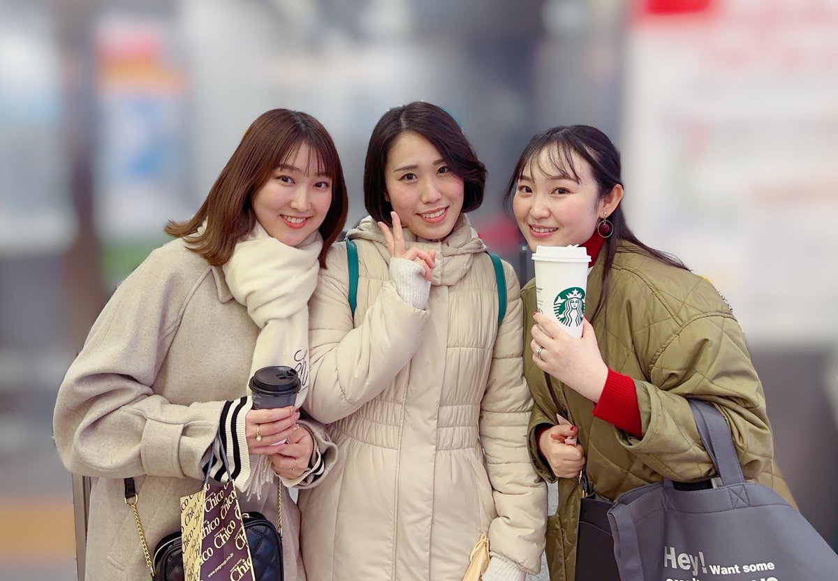 chikochikochann's tweet photo. 年内最後に会えました🤭💕
今年もたくさんありがとう🎵
2人の存在が心の支え☺️✨
来年もよろしくね🍀 https://t.co/TPA4AVolIr