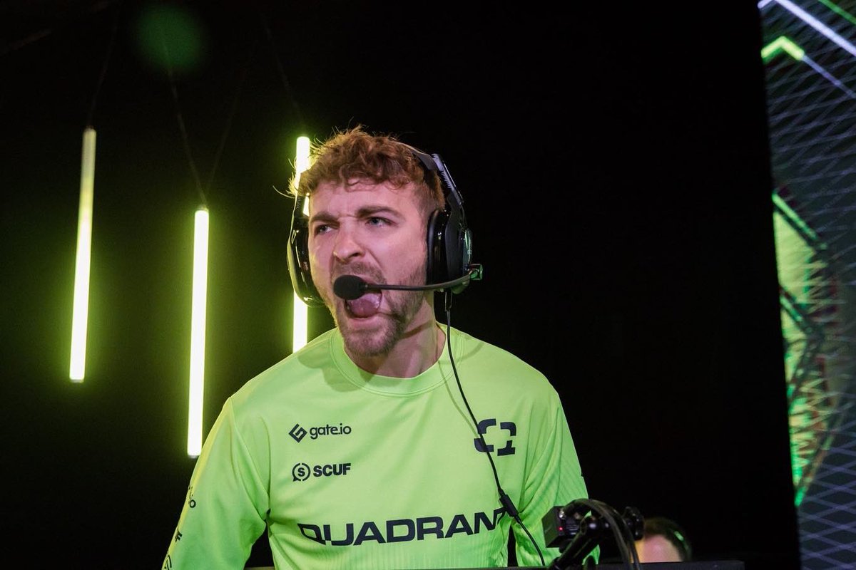 DreamHackHalo's tweet photo. We had a blast this year covering all the EU action. We hope you did too 😌

What’s ya favorite moments from @HCS year 1? Here’s a few of ours ✨

💫 Halo LANS back in EU 🇪🇺
💥 Tchik Wobblin’ Wigs at KC 🤯
🎸 The Revenge Tour 🔥
🏆 That Worlds Grand Final ⭐️ https://t.co/DdoerH0zk3