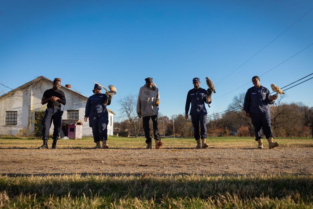 EarthCC's tweet image. Support our AmeriCorps members before the ball drops!

Make a way for a young person to complete a year of service in 2023 and help EarthCC raise our AmeriCorps match!

Want to be a part of it?

app.theauxilia.com/Event/creating…