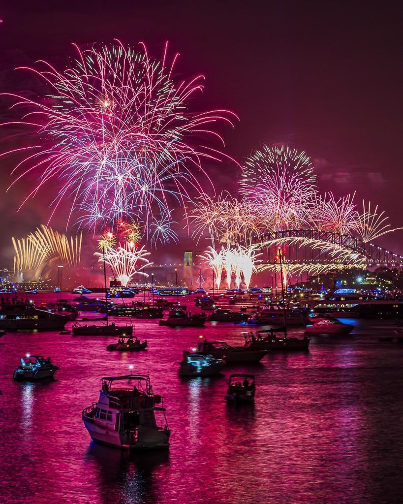 Happy New Year from Sydney! #SydNYE #feelnewsydney
📸 City of Sydney / Keith McInnes