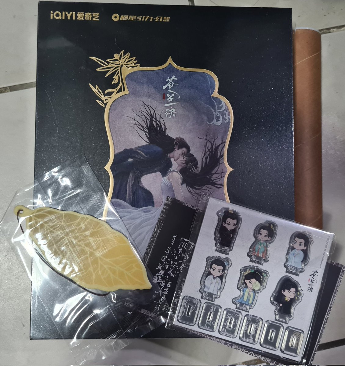maandoe's tweet photo. Thank you @ALYngpasabuy for my #LoveBetweenFairyandDevil goodies! https://t.co/0GCVC8HLul