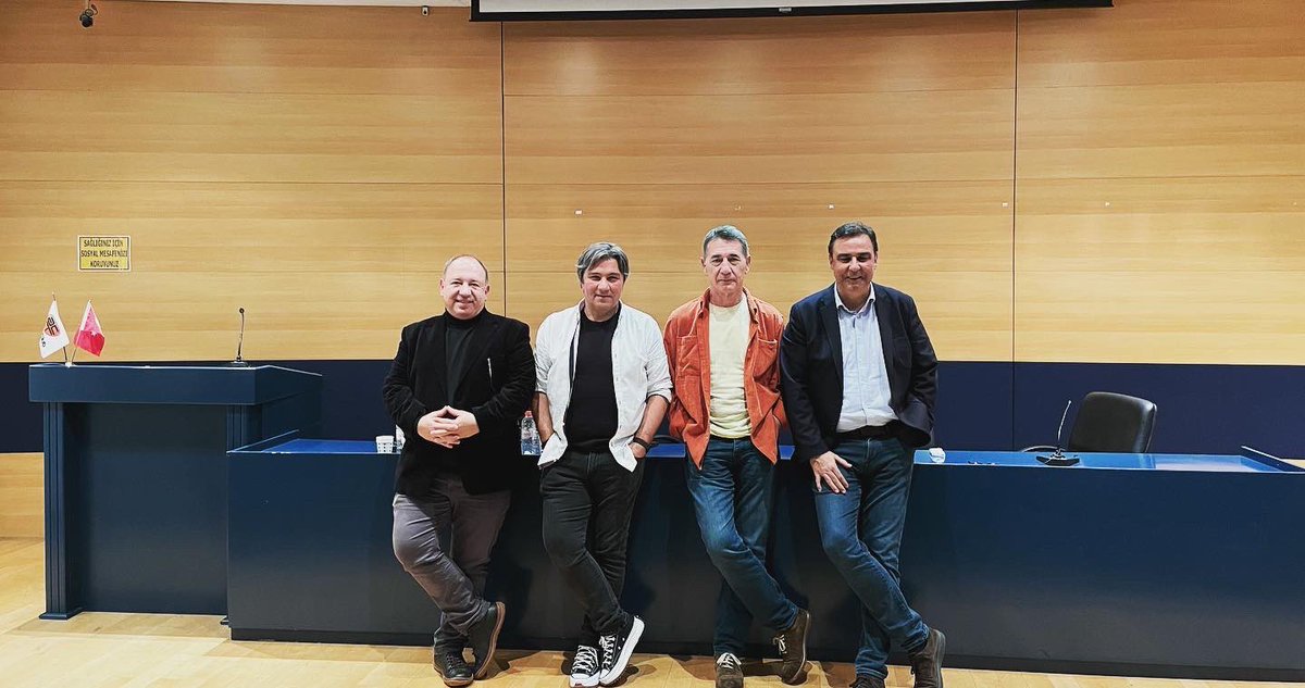 turgutyuksekdag's tweet photo. Otomobil Adamlar ile Canlı Canlı 1 Ocak’ta AutoClub YouTube kanalında yayında!

@hbolkan @cinarnoyan @HGhakangirginer ve @kimgecer ile birlikte otomobile gönül vermiş dostlarımızla buluştuk, bol kahkahalı otomobil sohbeti yaptık, sorularını yanıtladık.

1 Ocak 13:00 yayında 👍 https://t.co/v1Uzw0QjMQ