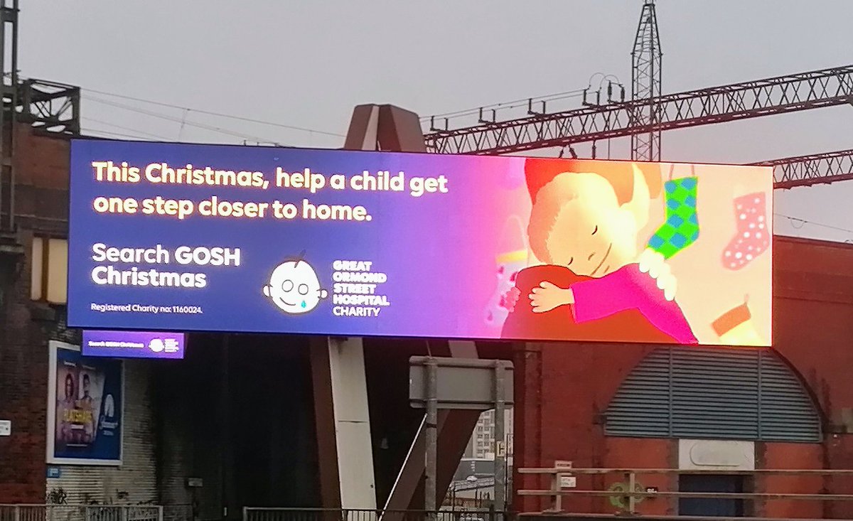 rob_wynn_TdF's tweet photo. Central Manchester!! Gosh a great place with great colleagues, but let's celebrate #Manchester #LIVERPOOL and our work for sick children, including @RMCHosp @RMCH_BMTU @AlderHey and look to #LevelUp @AndyBurnhamGM research and clinical funding! https://t.co/BXZ5CPavlz