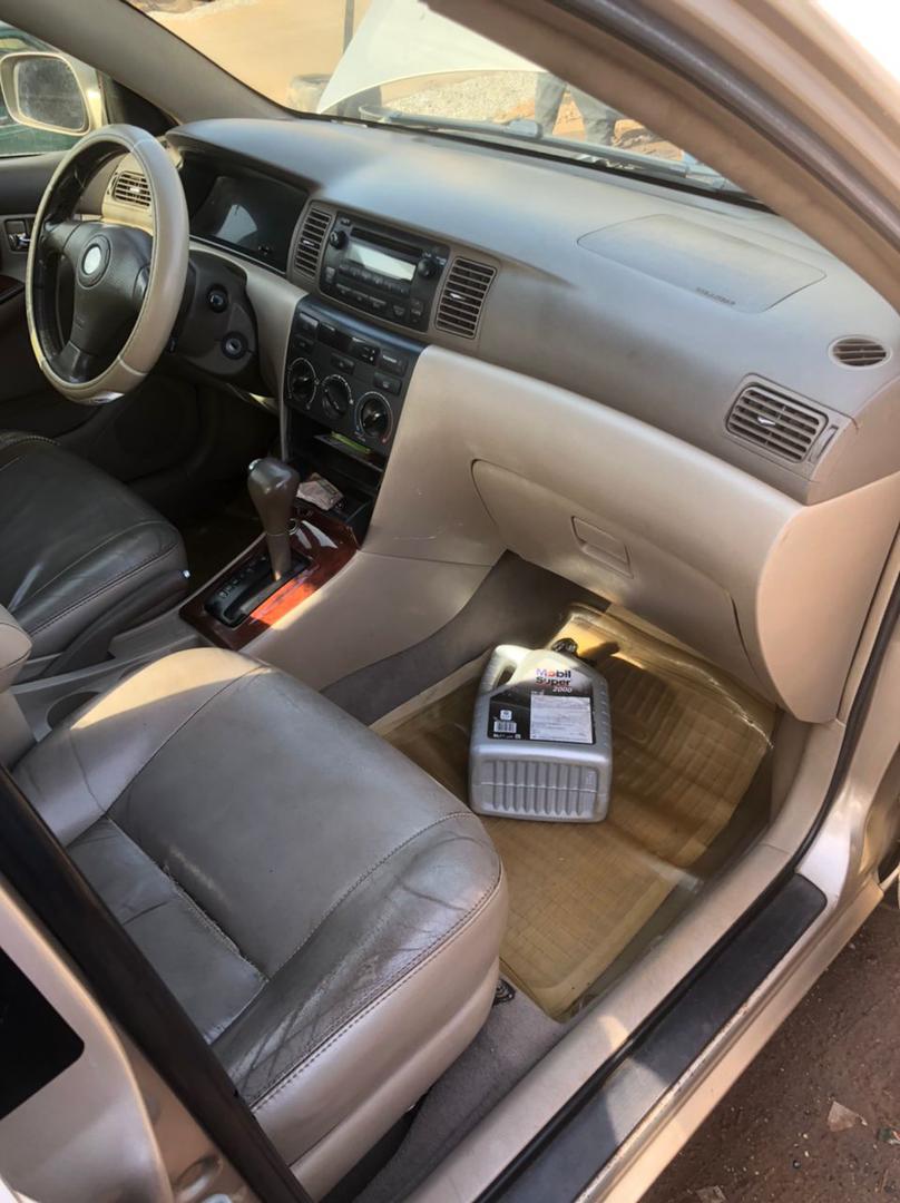 UTHAB_Autos's tweet photo. For Sale❗❗❗

Nigerian Used

Location: Gwarimpa

Manufacturer : Toyota Motor Corporation 
Model: Corolla 

Engine: 4 plugs
Transmission: Auto
AC: Chilling

Price: 3M (negotiable)

Nothing to fix

For inspection, call/WhatsApp: 08121969153

#AbujaTwitterCommunity
#Abuja https://t.co/mCltE49OhF