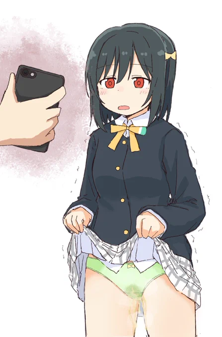 催眠術にかかっていて何してるのかよくわかってない 