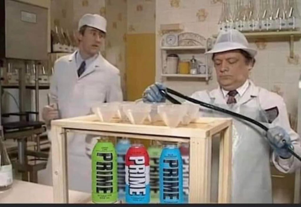 fenboy01's tweet photo. Next year rodders we’ll be billionaires https://t.co/HYBZoaYVRI